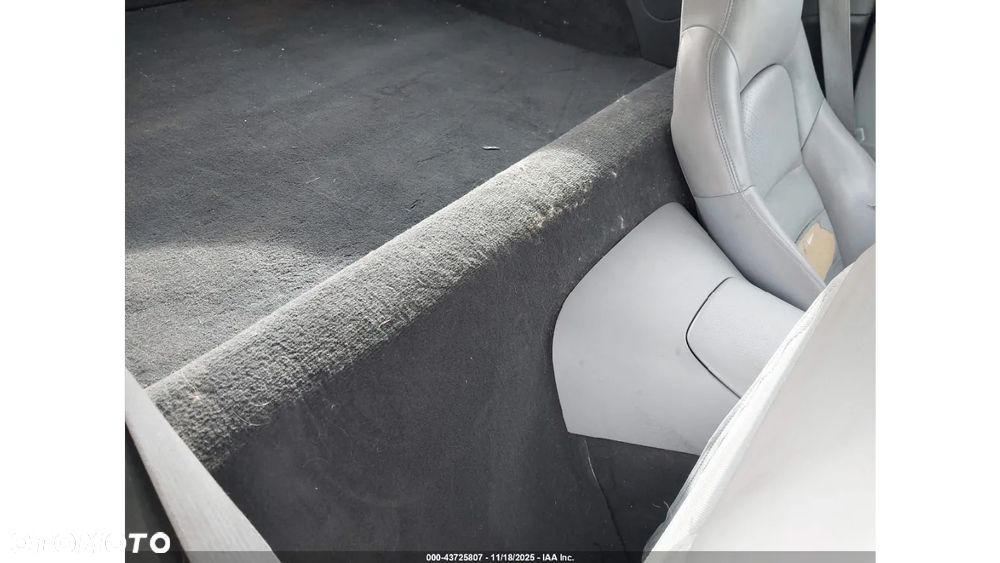 Chevrolet Corvette 6.0 V8 - 9