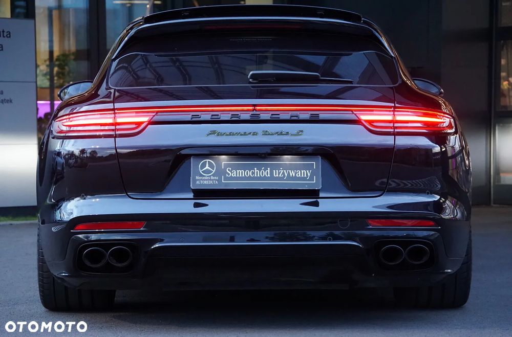Porsche Panamera Turbo S E-Hybrid - 10