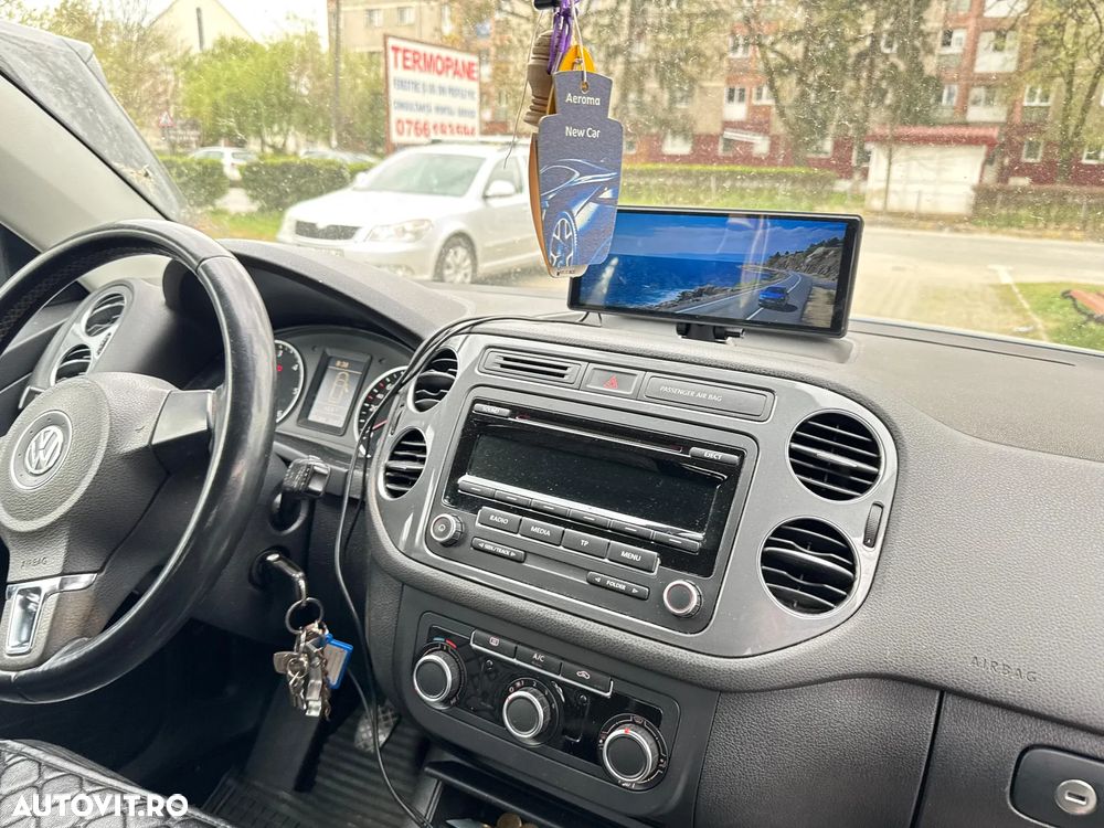Volkswagen Tiguan 2.0 TDI DPF BlueMotion Technology Trend & Fun - 5