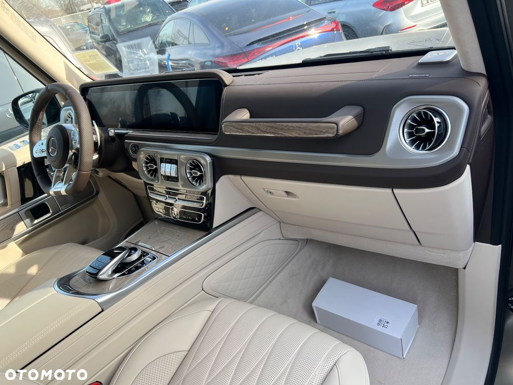Mercedes-Benz Klasa G AMG 63 - 13