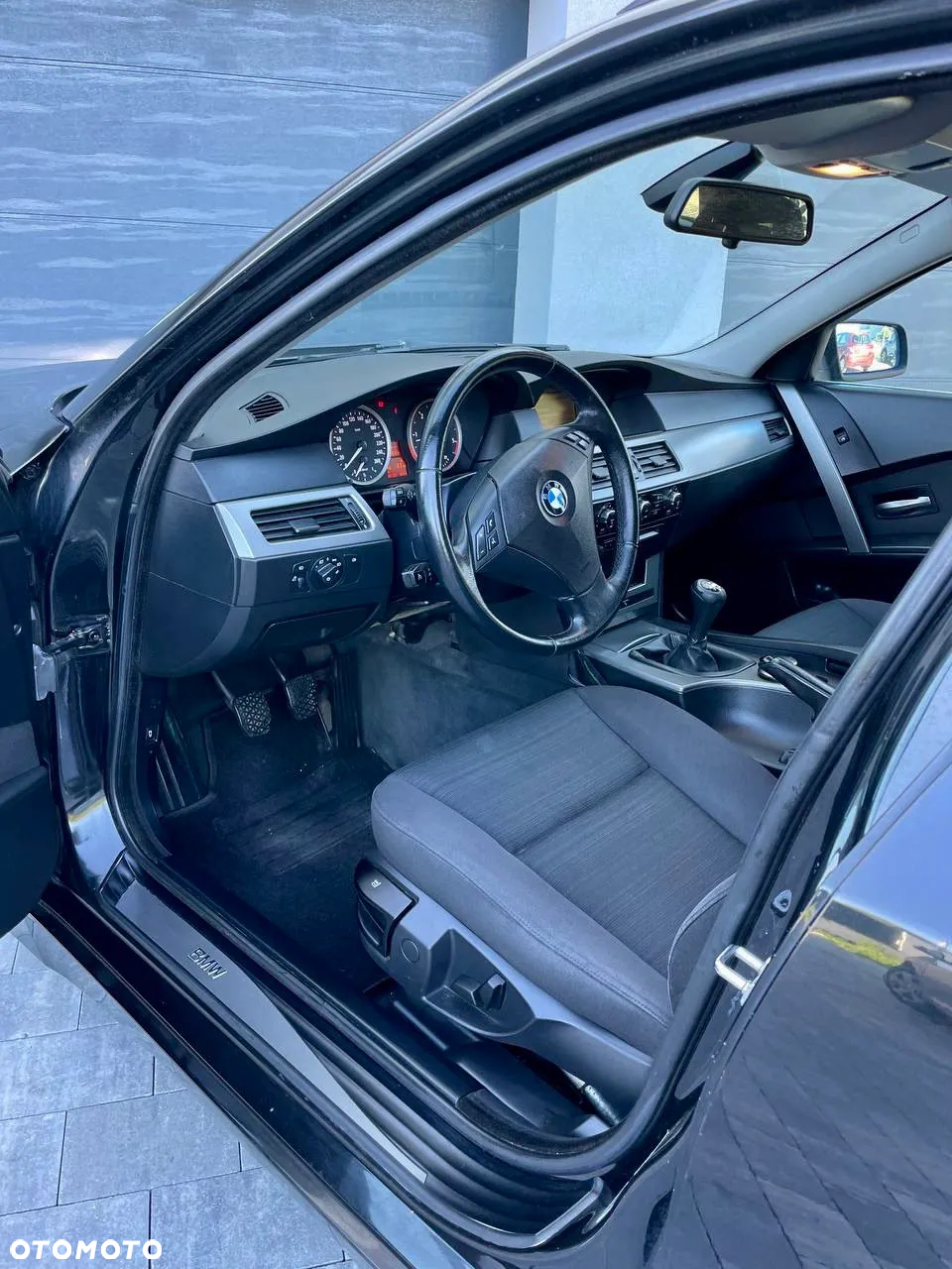 BMW Seria 5 520d - 16