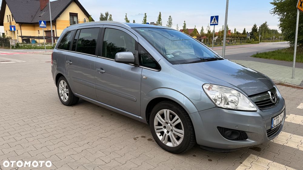 Opel Zafira 1.8 Navi - 1
