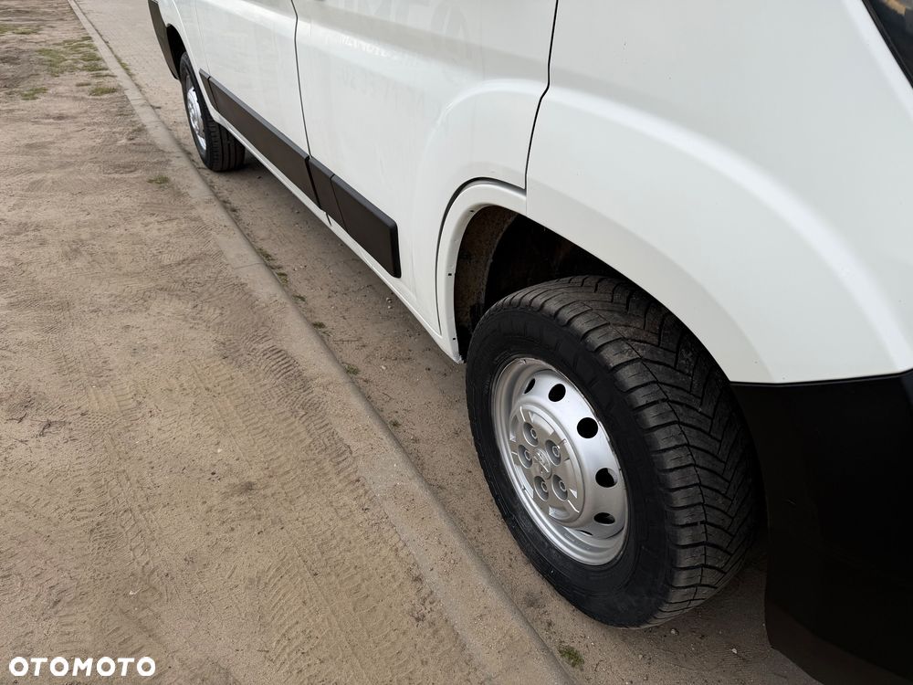 Peugeot BOXER - 24