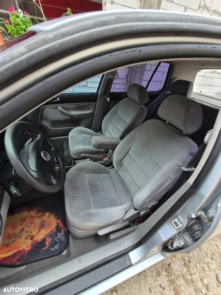 Volkswagen Golf - 7