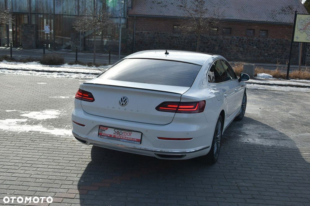 Volkswagen Arteon 2.0 TDI R-Line DSG - 23