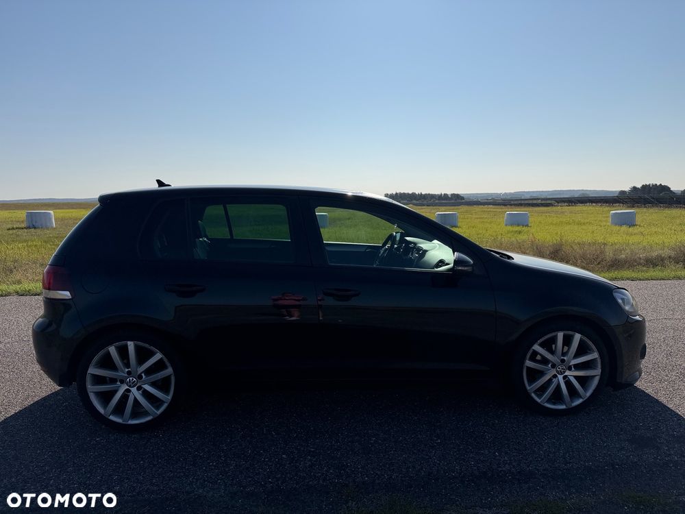 Volkswagen Golf 2.0 TDI Highline DSG - 9
