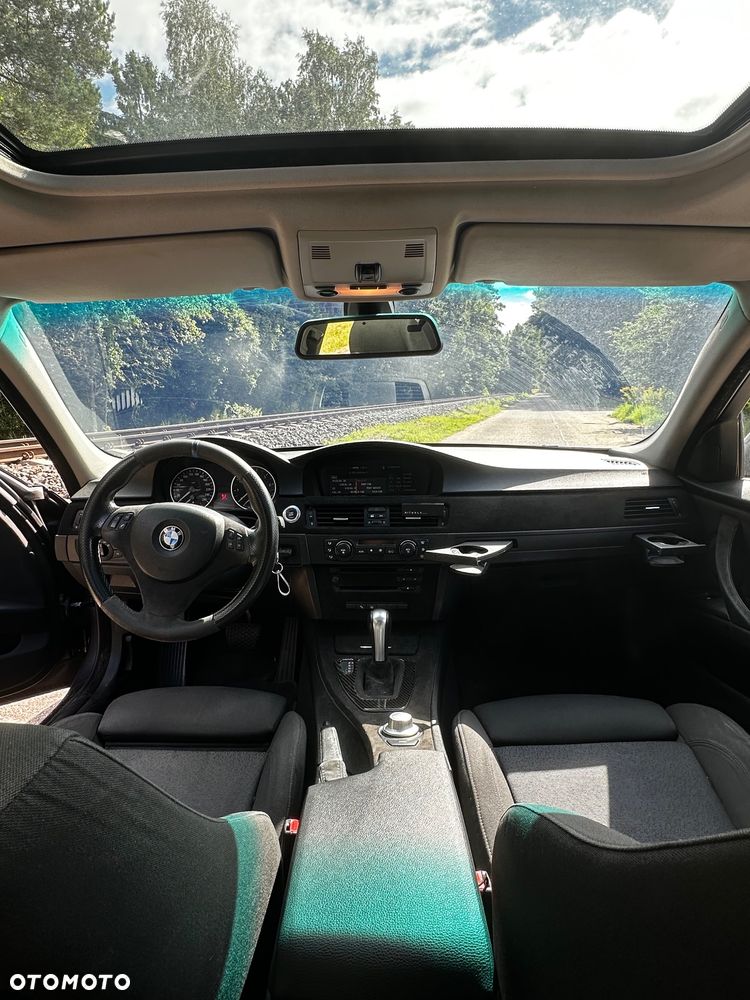 BMW Seria 3 - 12