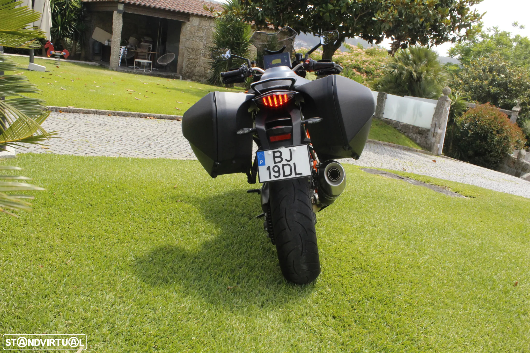 KTM Superduke 1290 Superduke GT - 5