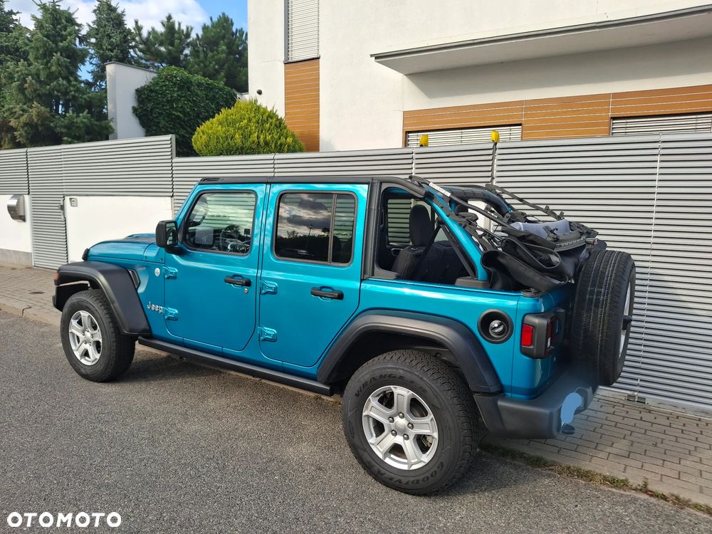 Jeep Wrangler Unlimited GME 2.0 Turbo Sport - 5