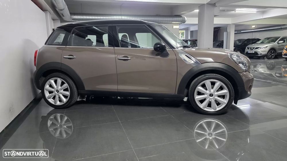 MINI Countryman Cooper Park Lane Chili - 32