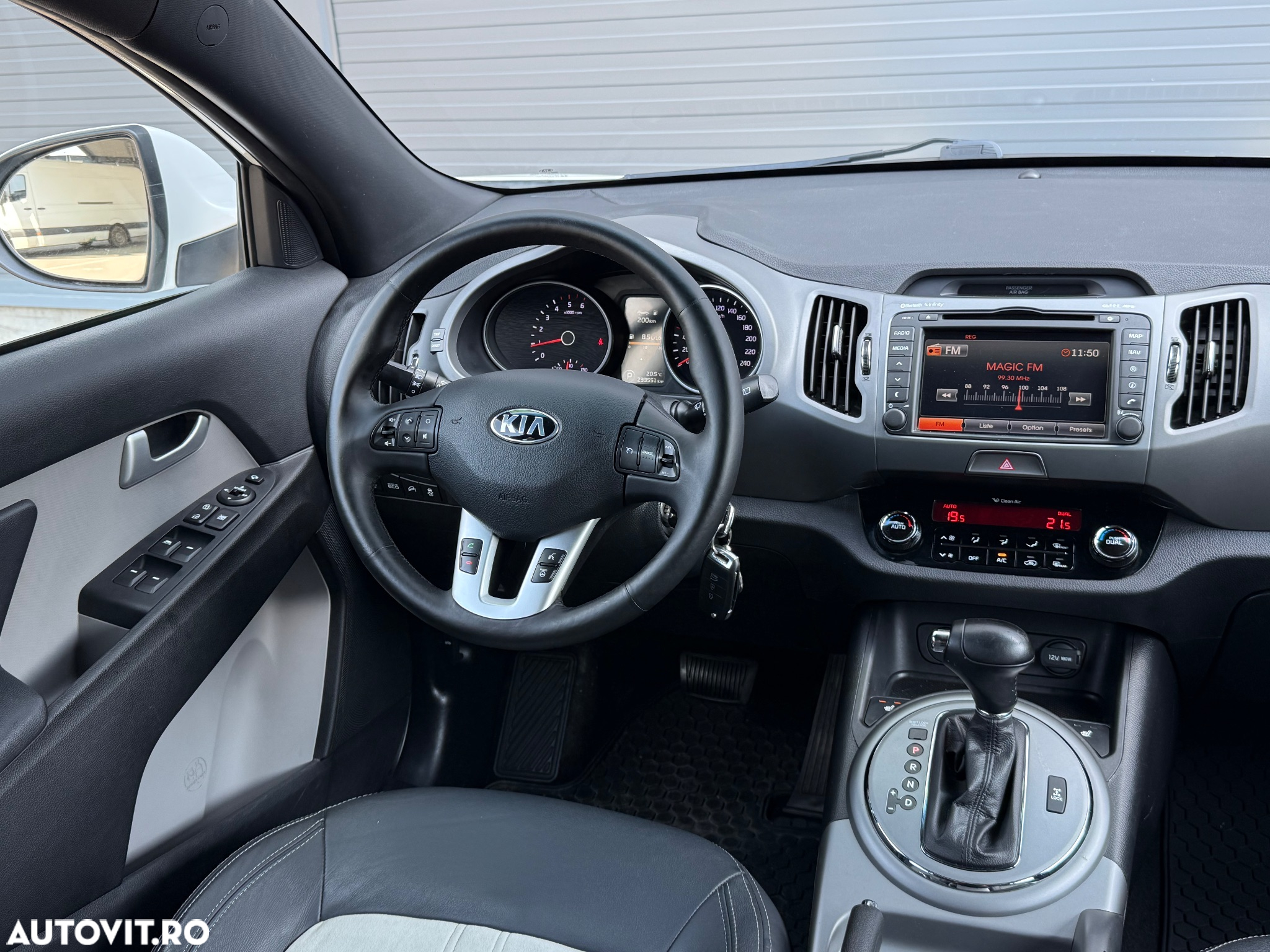 Kia Sportage 2.0 CRDI AWD Aut. Fifa World Cup Edition - 6