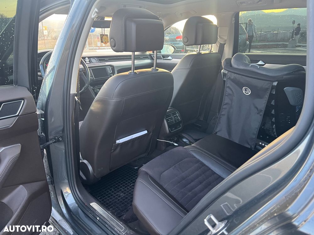 Volkswagen Passat Variant 2.0 TDI DSG Highline - 7