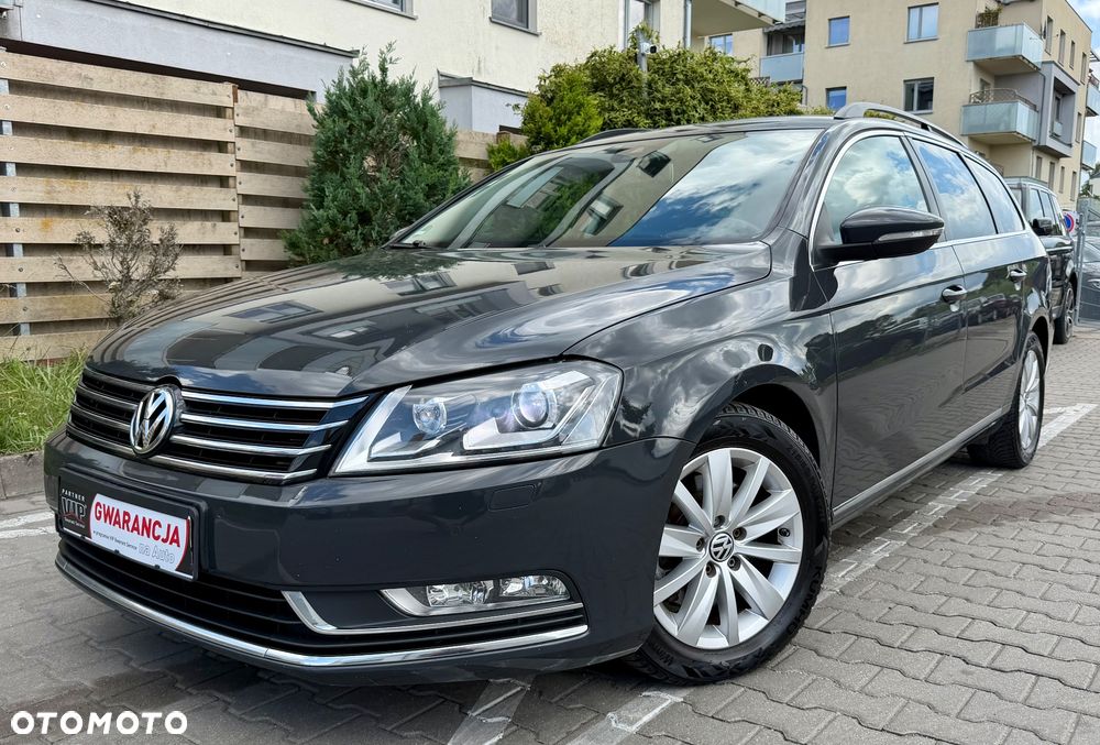 Volkswagen Passat Variant 2.0 TDI DSG BlueMotion Technology Comfortline - 8
