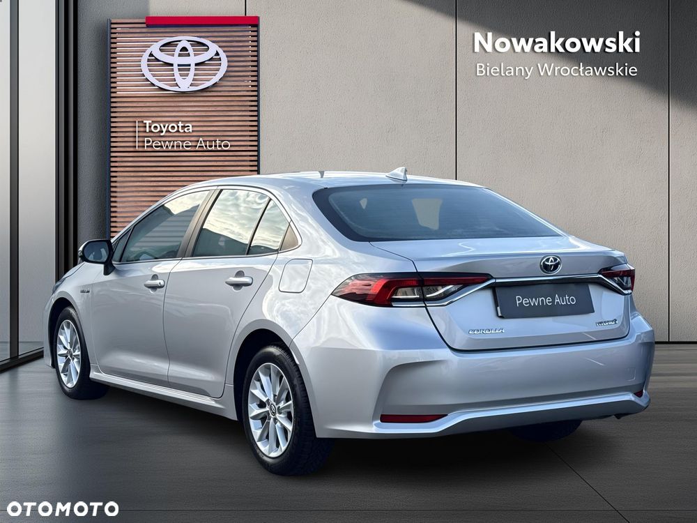 Toyota Corolla 1.8 Hybrid Comfort - 2