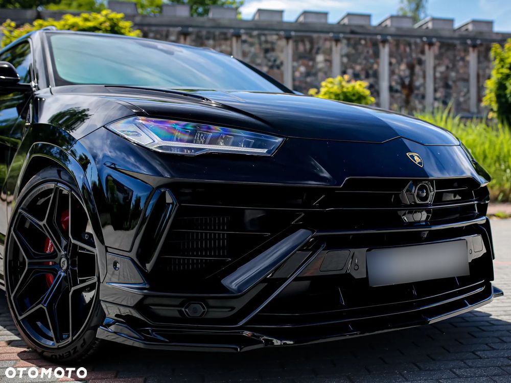 Lamborghini Urus - 6