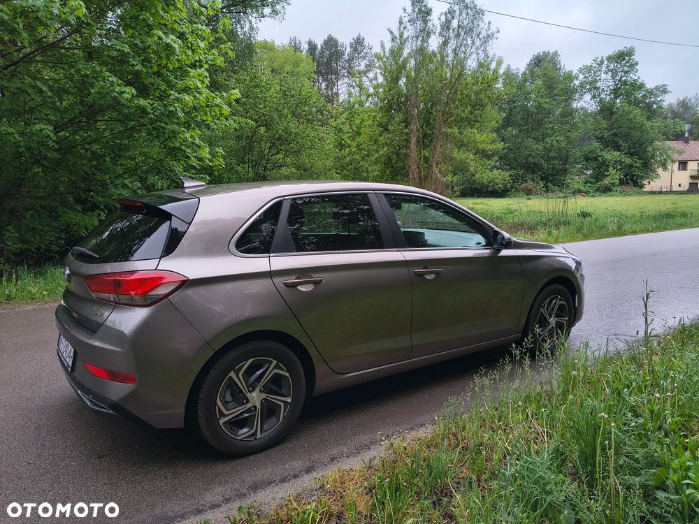 Hyundai i30 1.5 DPI Comfort - 9