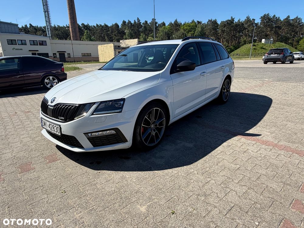 Skoda Octavia 2.0 TDI RS DSG - 1
