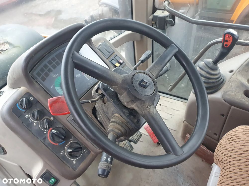 Renault Ares 816 RZ - 13