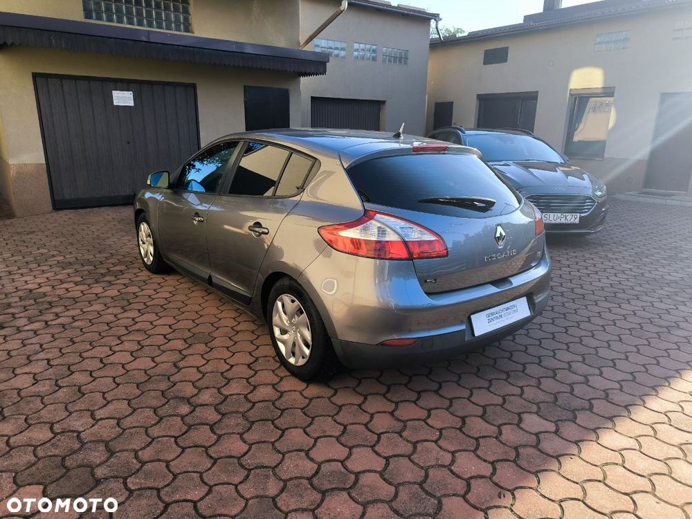 Renault Megane 1.2 16V TCE Energy Dynamique - 9