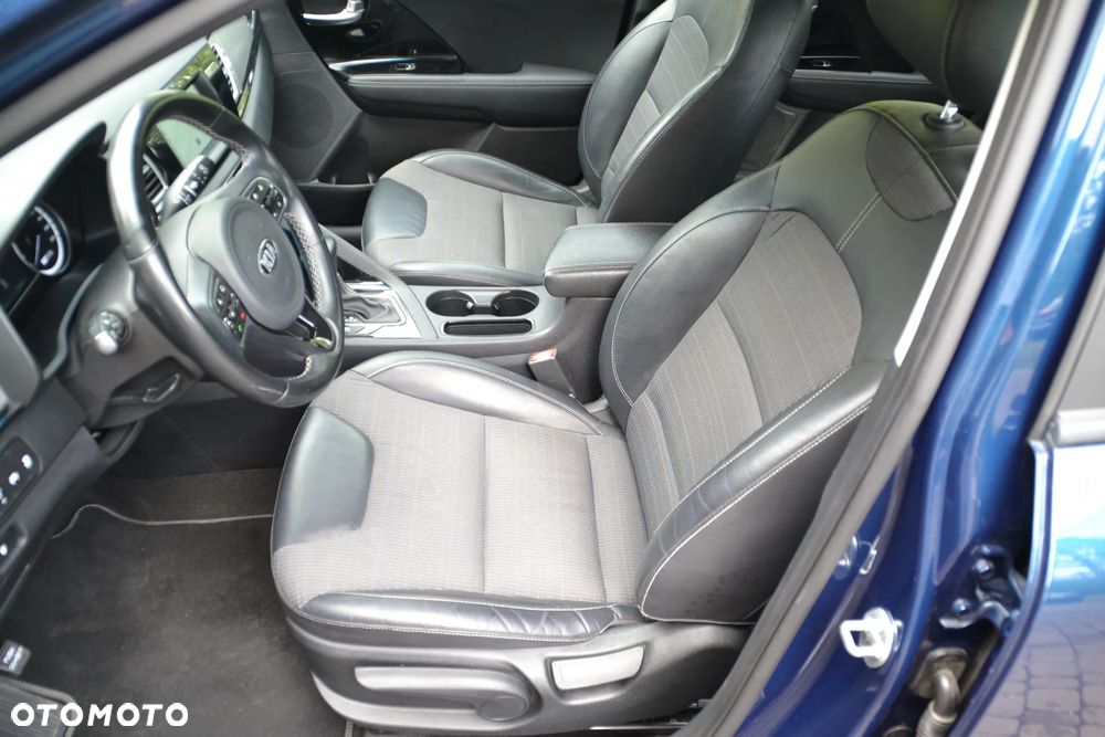 Kia Niro 1.6 GDI 2WD Vision - 21