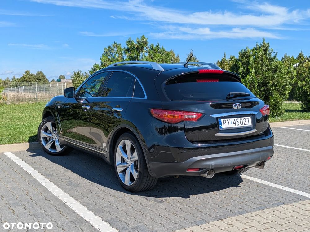 Infiniti FX FX30d S Premium - 9