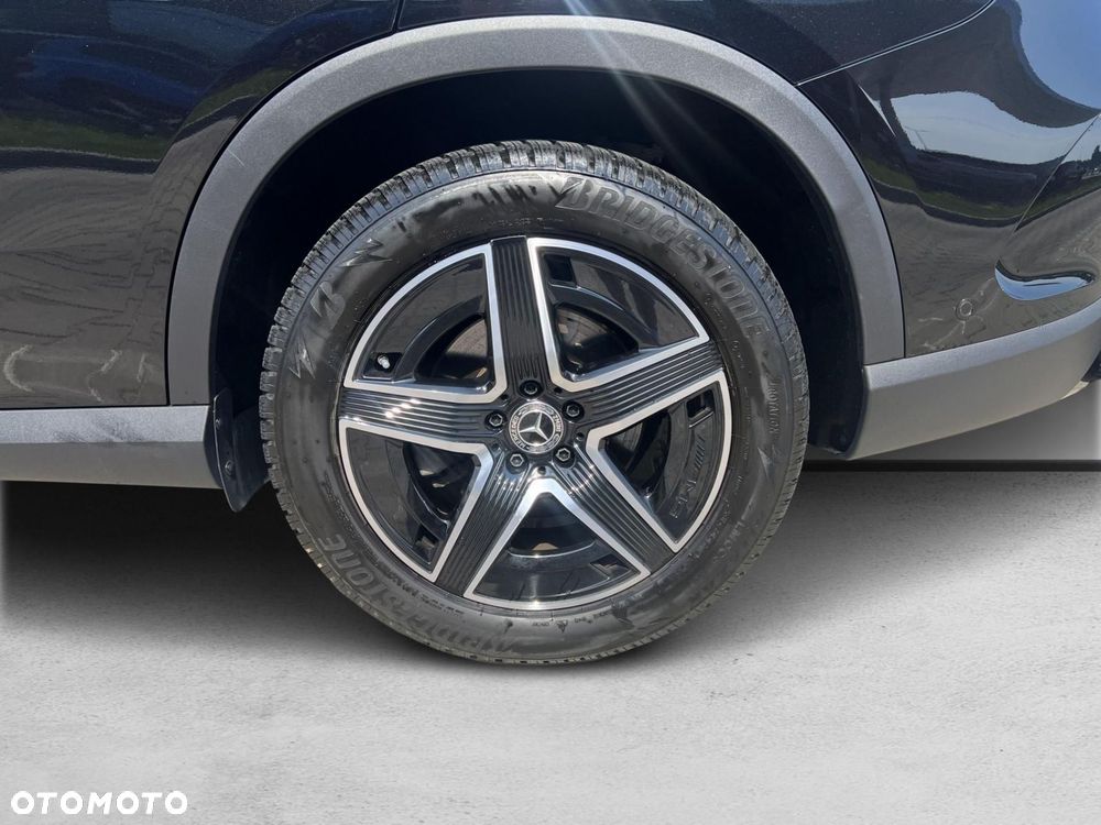 Mercedes-Benz GLC - 16