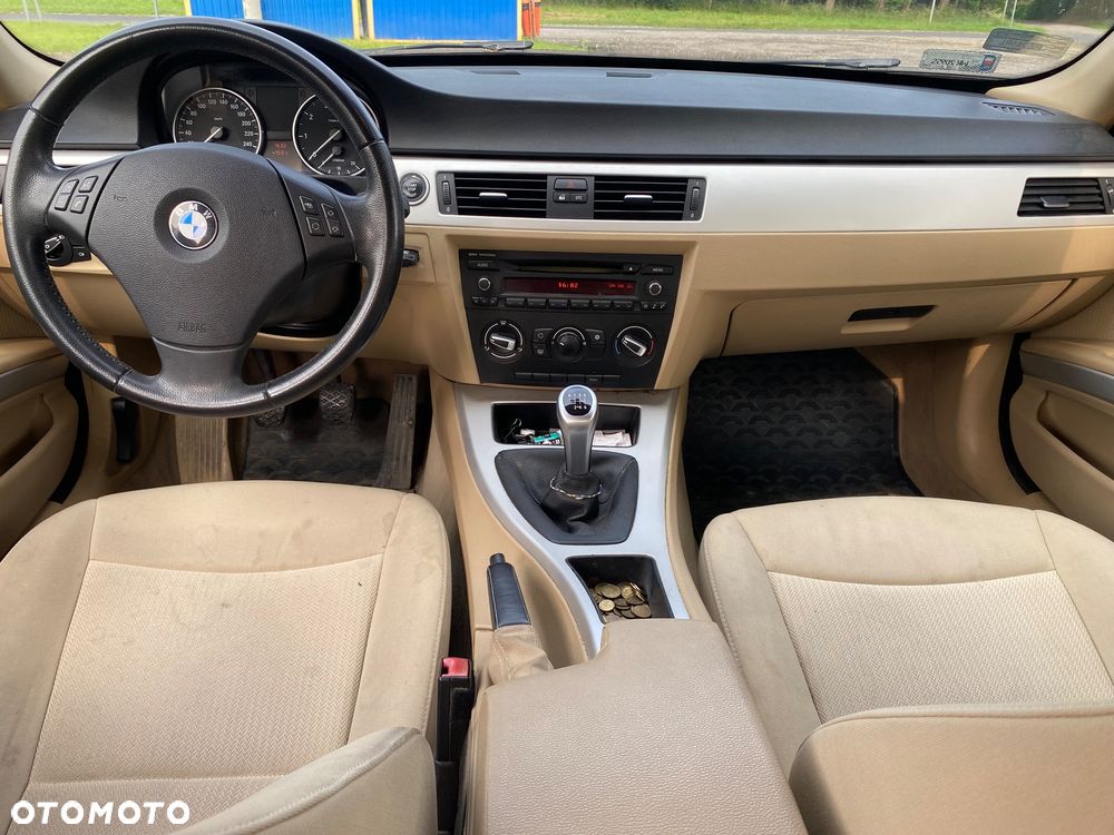 BMW Seria 3 - 13