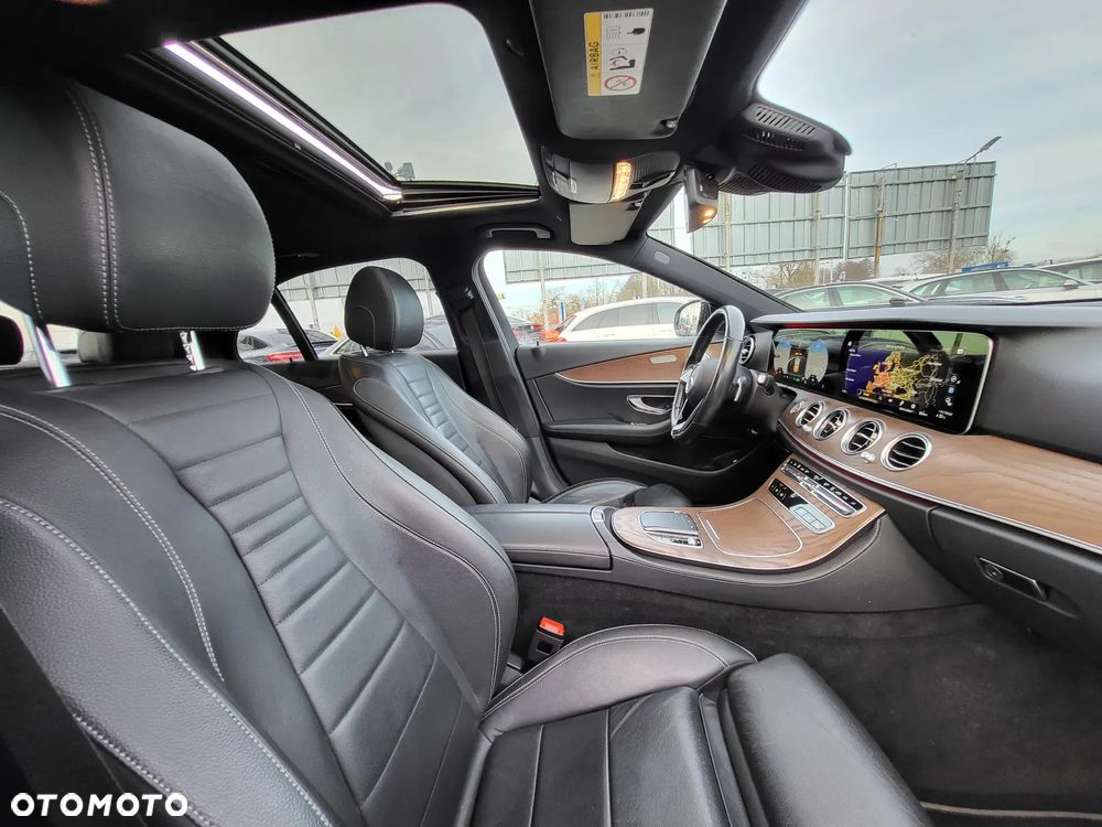 Mercedes-Benz Klasa E - 10