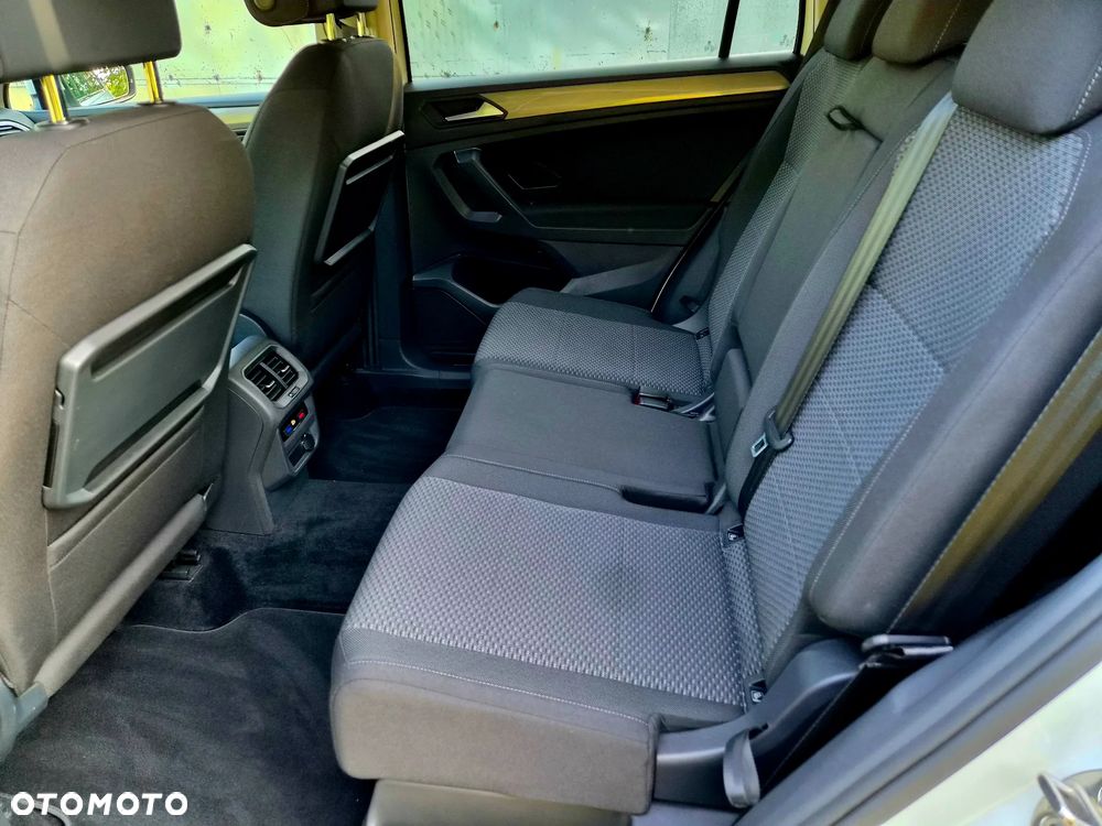 Volkswagen Tiguan Allspace 1.5 TSI EVO Comfortline DSG - 9