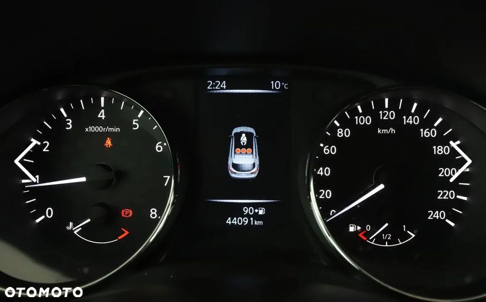 Nissan Qashqai 1.2 DIG-T Acenta EU6 - 16