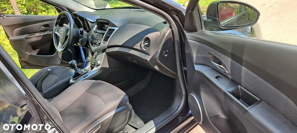Chevrolet Cruze 1.6 LT+ - 6