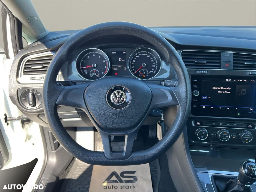VOLKSWAGEN Golf 2020 — imagine 21