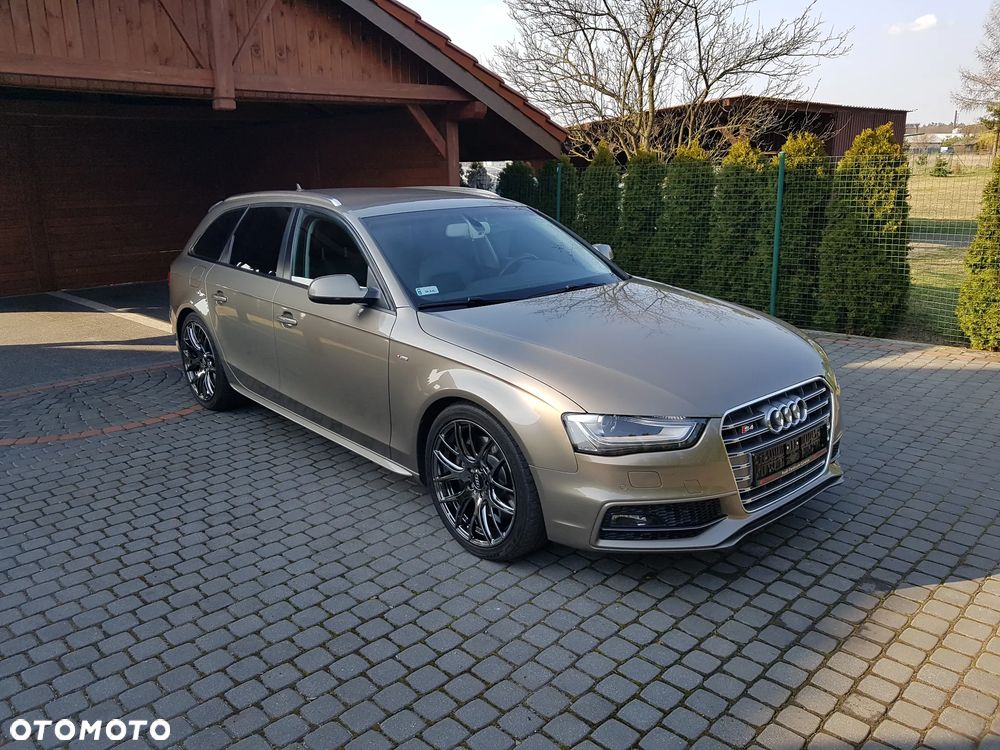 Audi A4 Avant - 1
