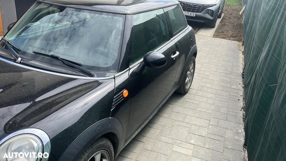 Mini Cooper Standard - 3