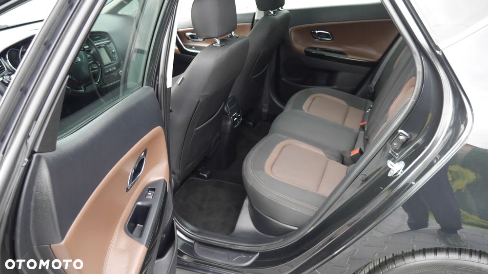 Kia Ceed 1.6 GDI ISG Platinum Edition - 26
