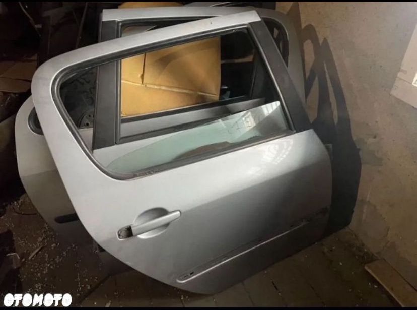 Drzwi prawe tył peugeot 307 5d EYCC - 1
