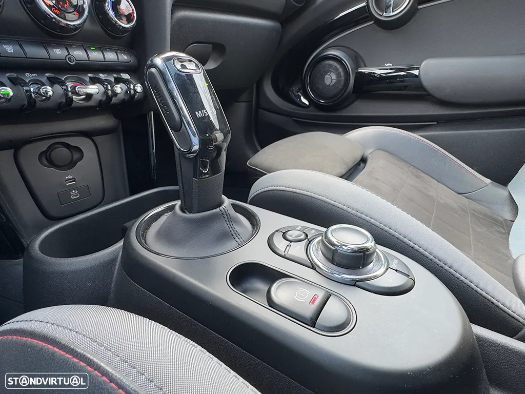 MINI 3 Portas John Cooper Works Auto Desportiva - 14