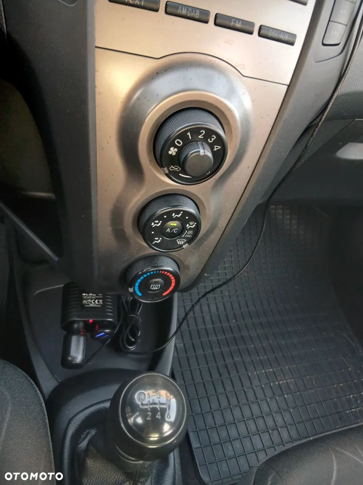 Toyota Yaris 1.33 Sol - 7
