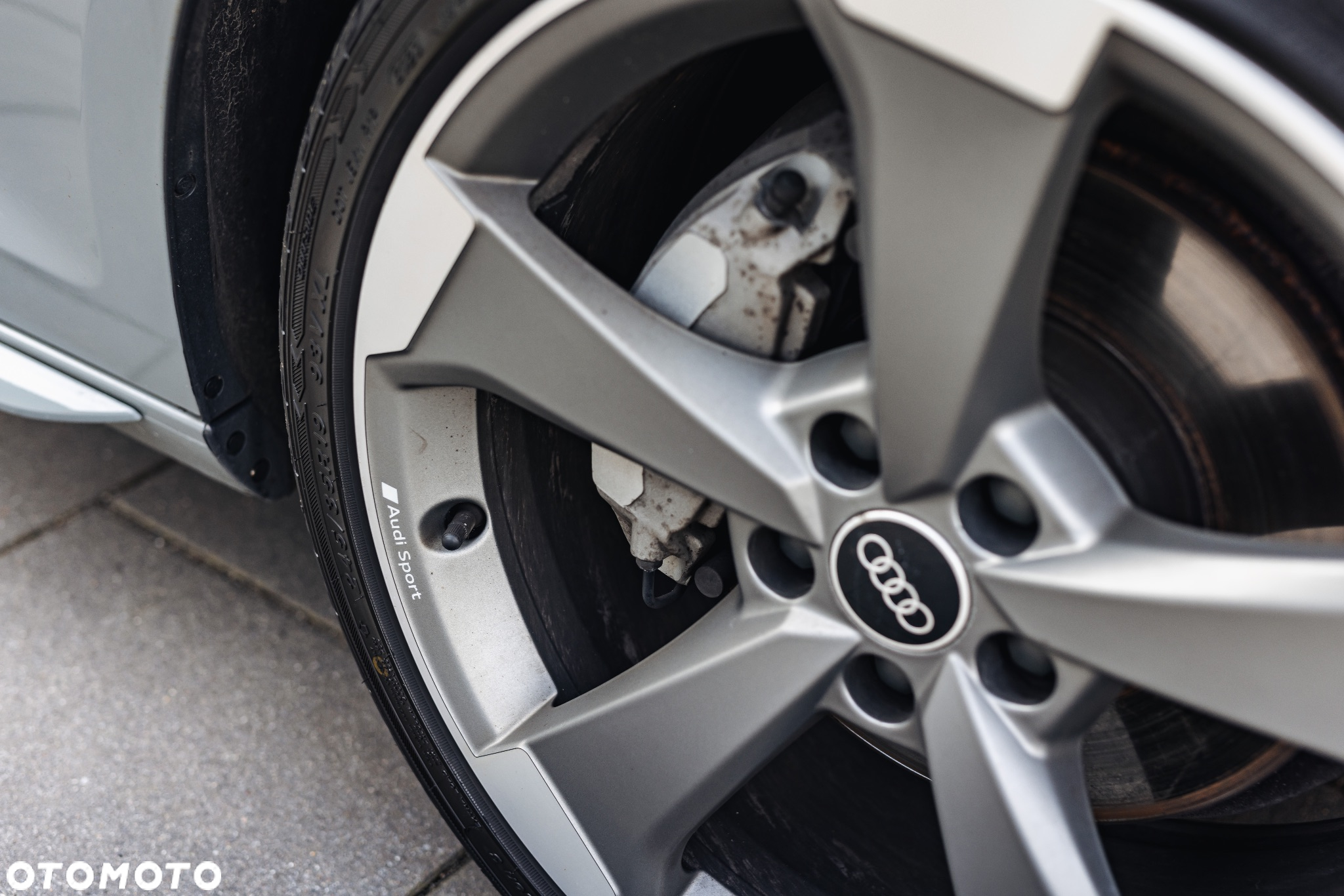 Audi A4 Avant 40 TDI S tronic S line - 7