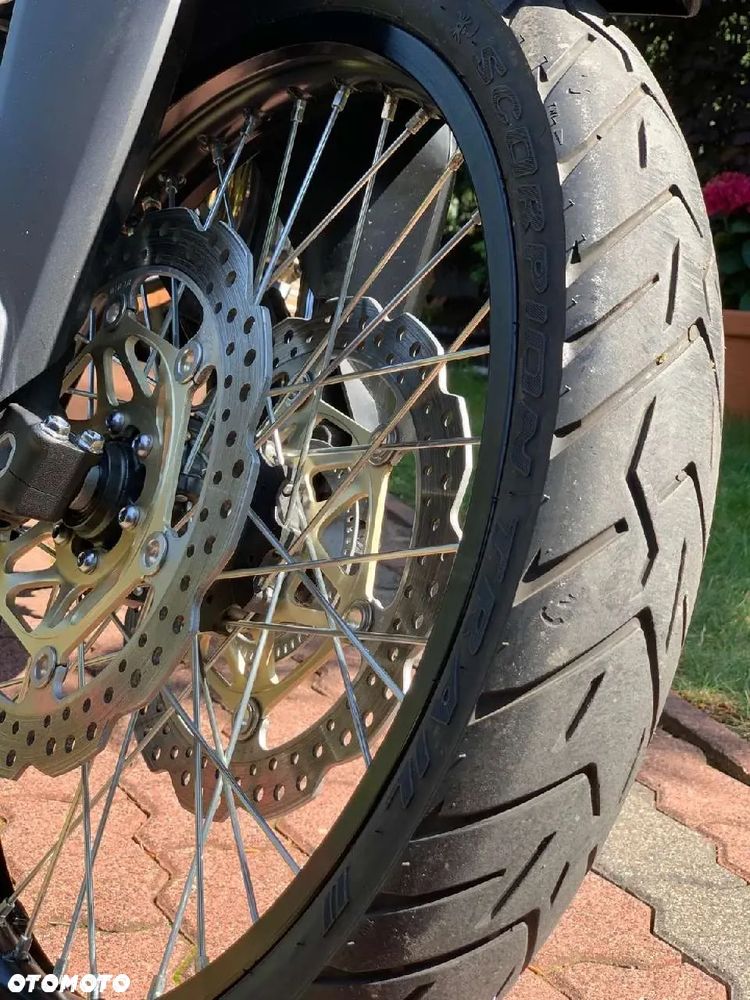 Honda CRF - 28