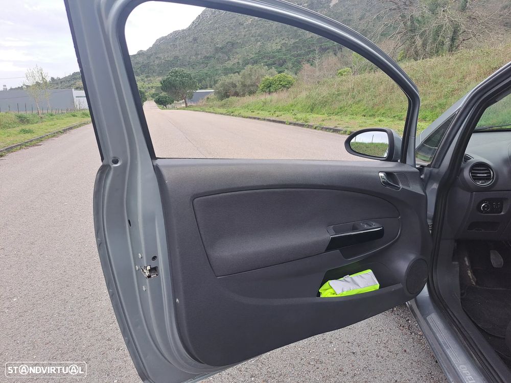 Opel Corsa 1.3 CDTI Stripes - 11