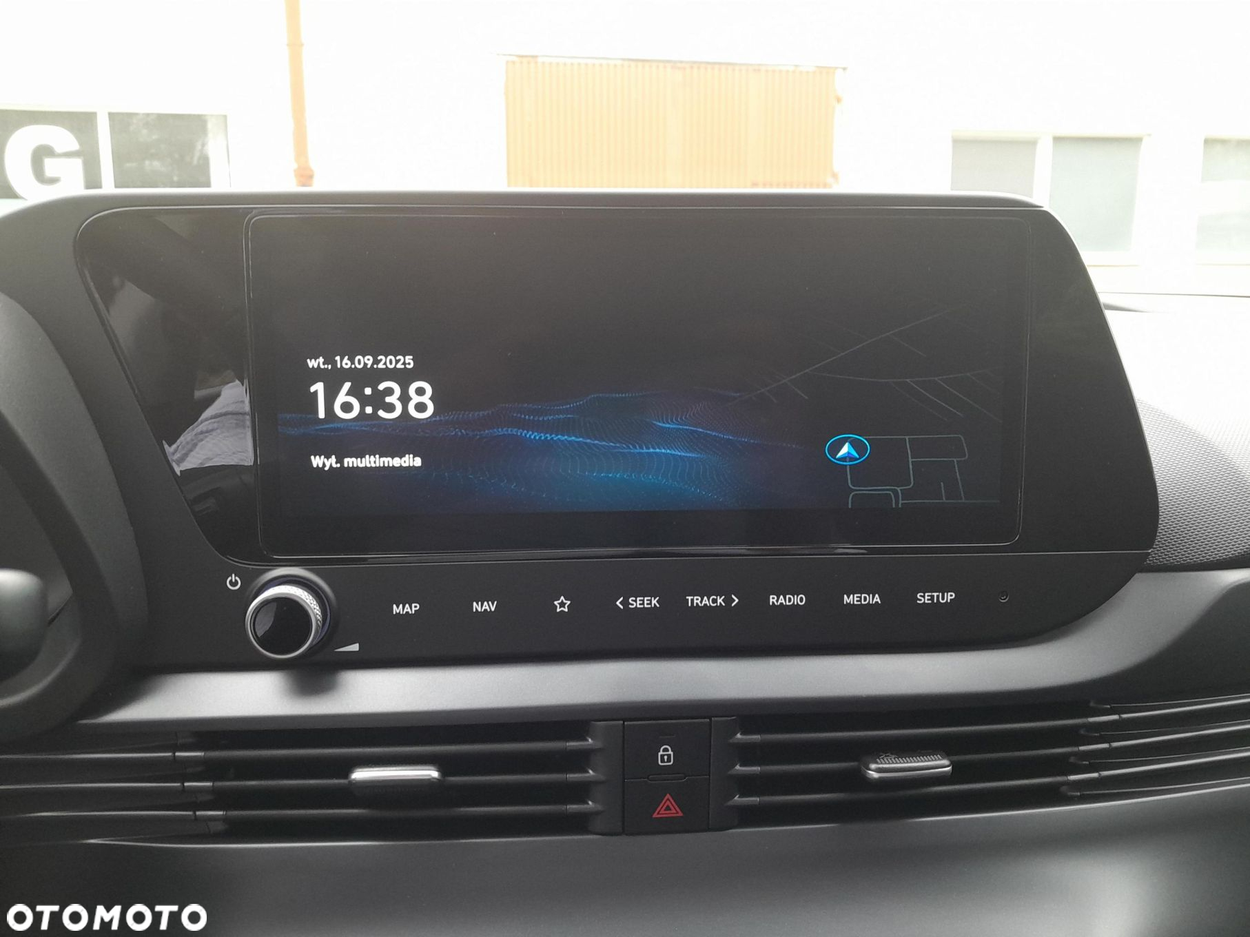 Hyundai i20 1.2 Modern - 31