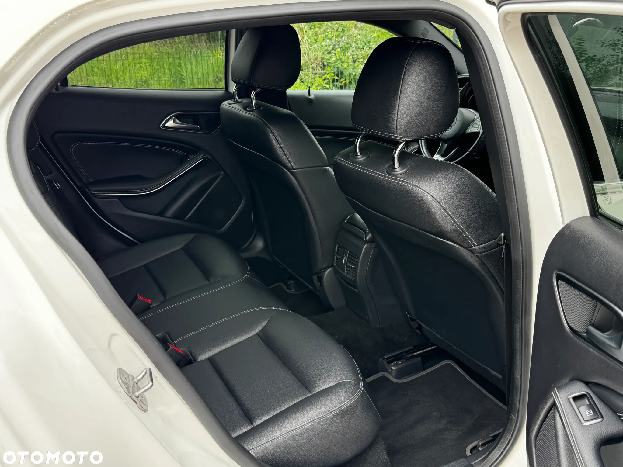 Mercedes-Benz GLA 250 7G-DCT Edition 1 - 17