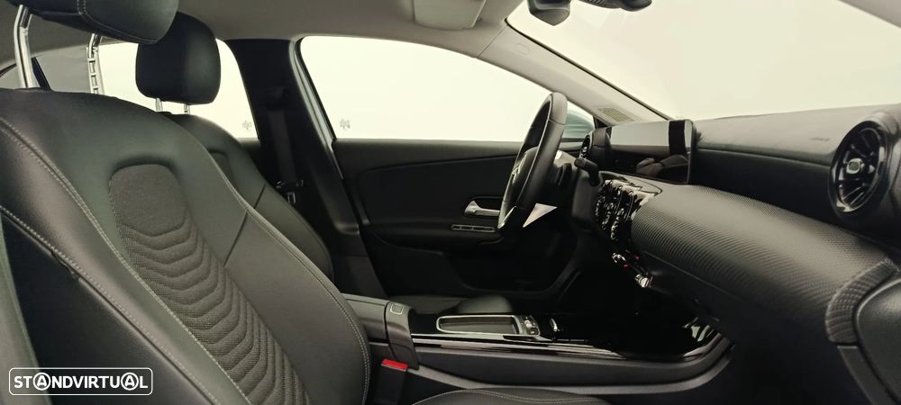 Mercedes-Benz A 200 Standard - 29