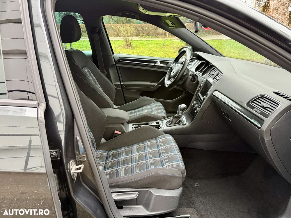 Volkswagen Golf 1.4 GTE Plug-In-Hybrid DSG - 9