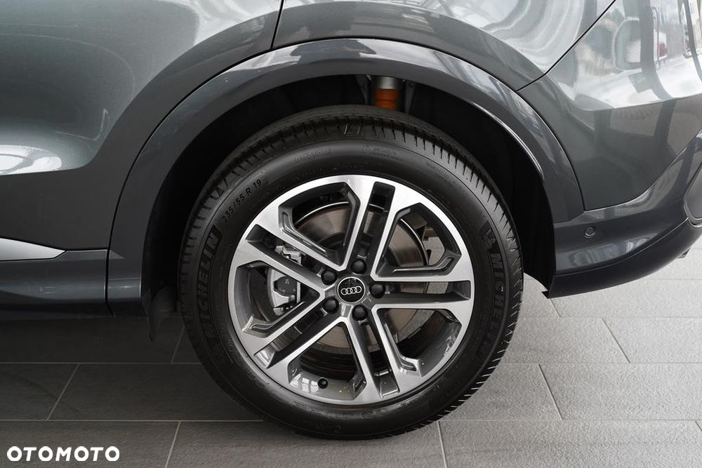 Audi Q5 TFSI mHEV S tronic - 12