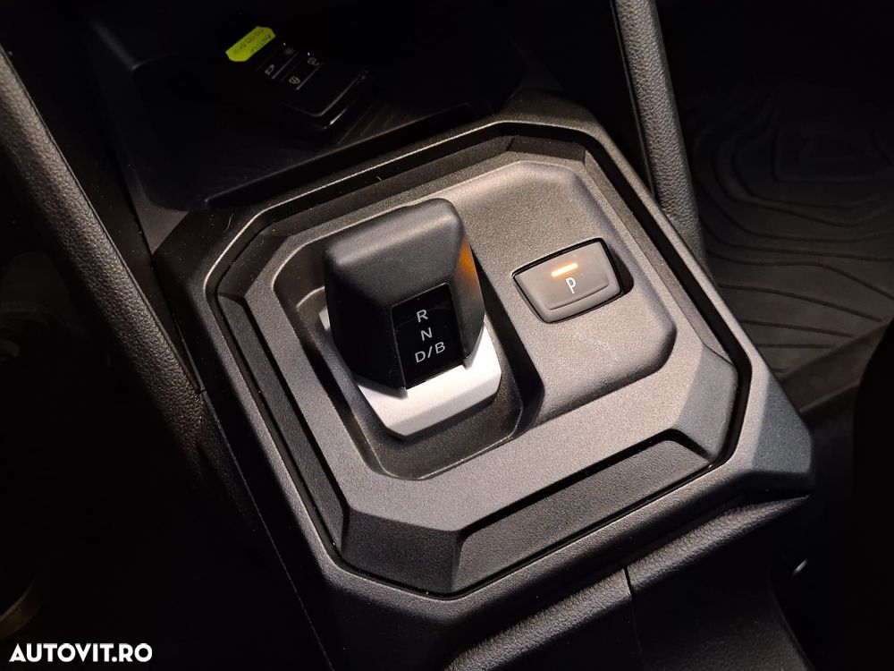 Dacia Duster HEV 140 Extreme - 11