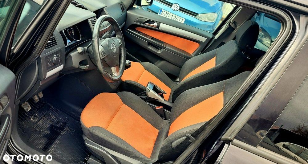 Opel Zafira 1.9 CDTI Essentia - 22