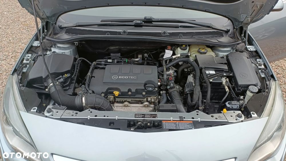 Opel Astra - 16