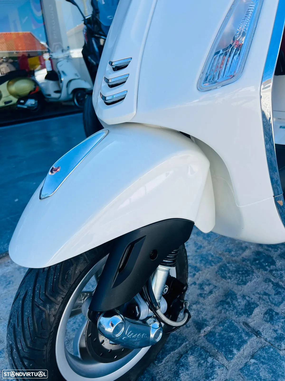Vespa Primavera 50 2T - 10